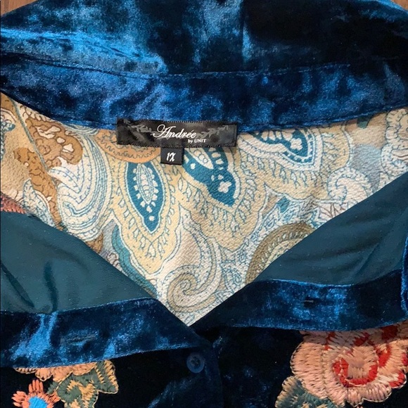 Velvet front blouse ,scarf back stitched flowers . - Picture 2 of 4